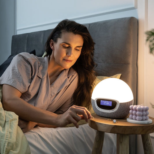 Lumie Bodyclock Shine är en riktigt bra wake-up lampa med FM-radio och flera naturljud