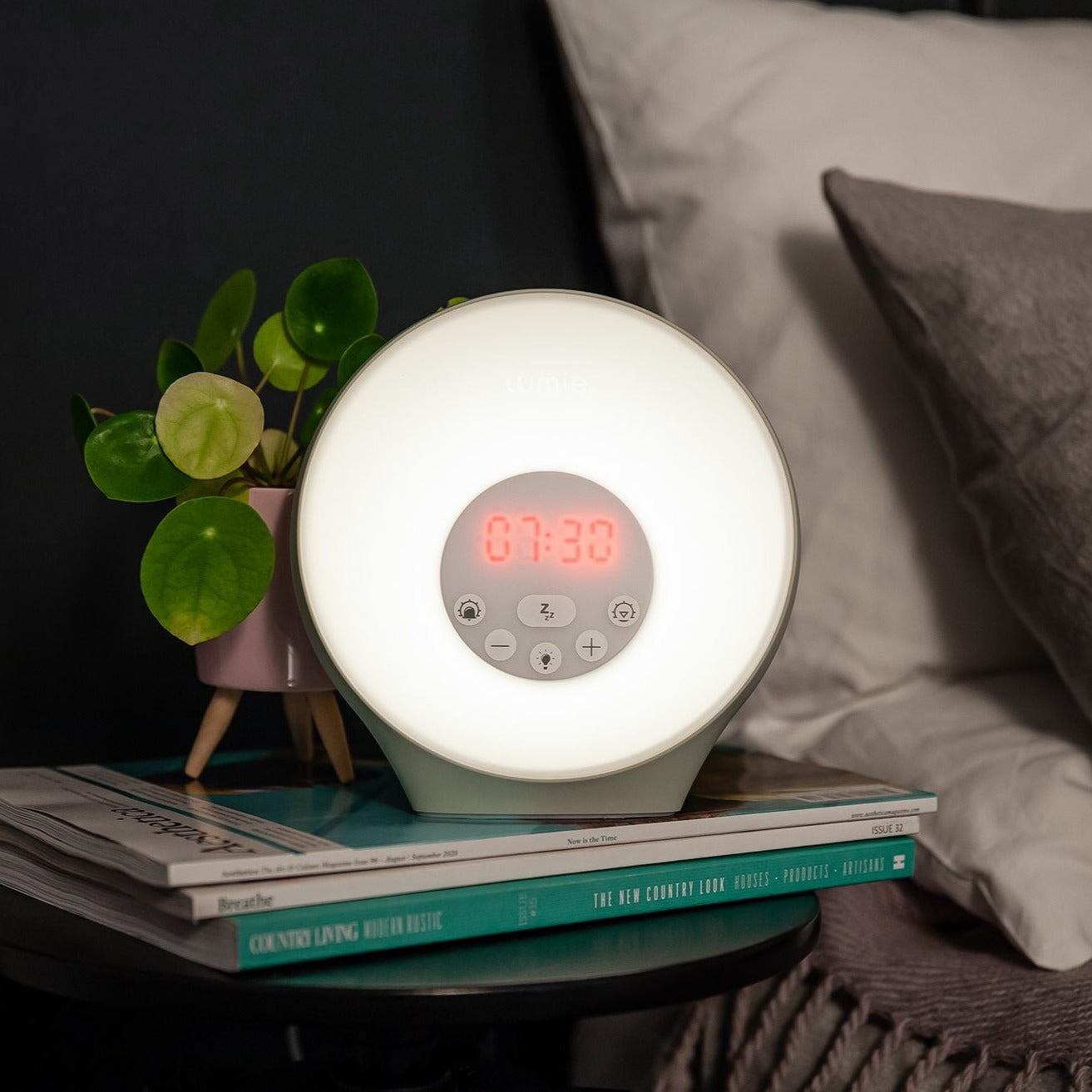Lumie Sunrise Alarm är en prisvärd wake-up lampa som gör vad den ska